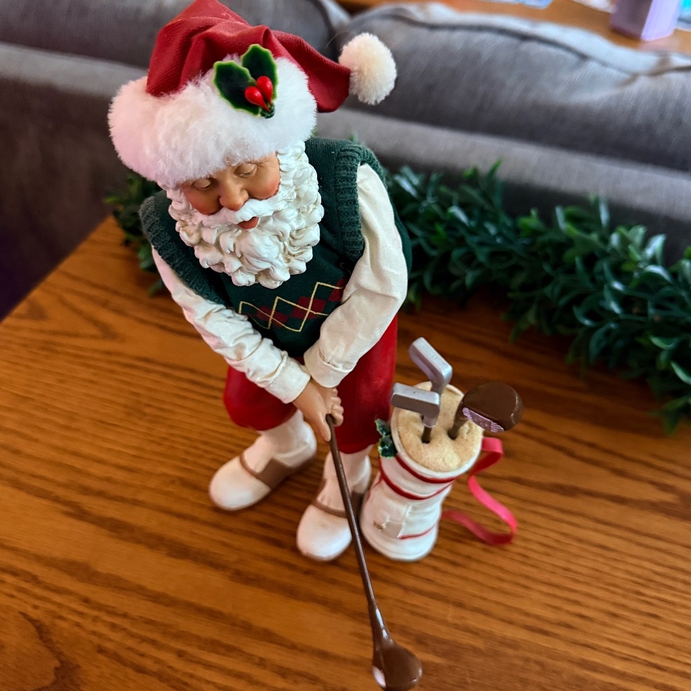 Golfing Santa Clothtique style - Picture 1 of 6